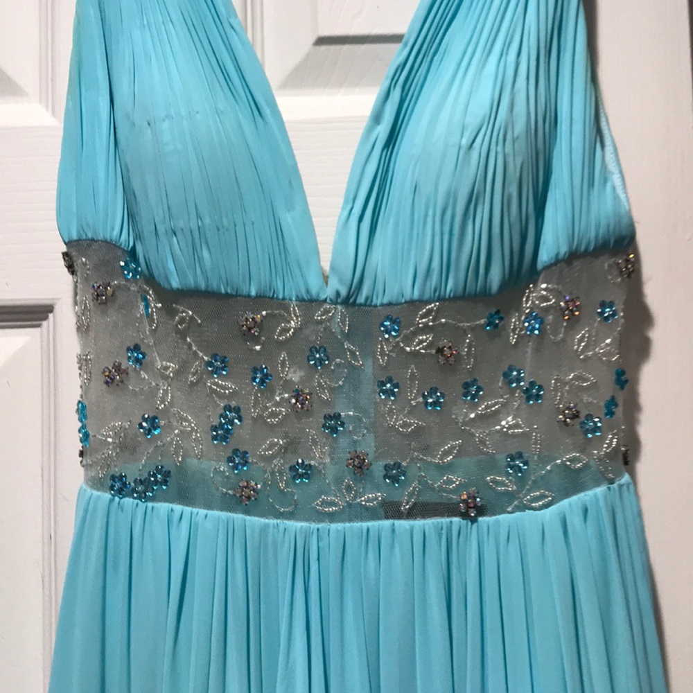 Jovani Prom Dress - Picture 3 of 8